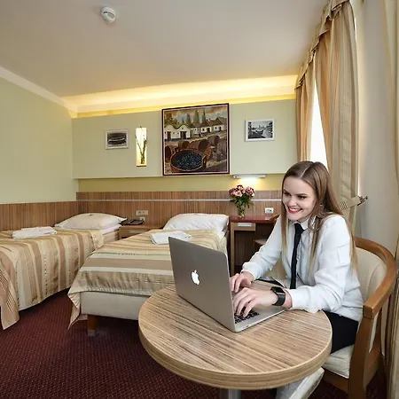 Hotel Vaka 4*